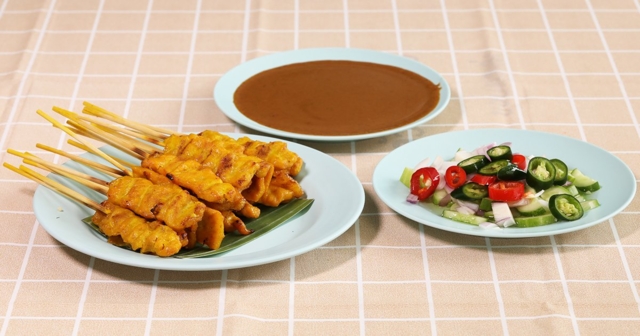 ร้านหมูสะเต๊ะบางซื่อ สูตรโบราณ ตลาดบองมาร์เช่