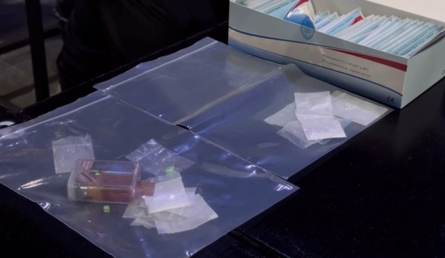 บุกจับผับดังพัทยา นักท่องเที่ยวฉี่ม่วง 54 คน