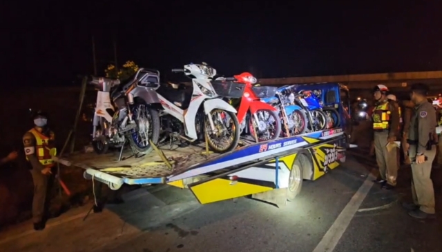 สกัดแก๊ง &ldquo;เลดี้พัด&rdquo; จัดทริปจยย.สายบุญ 