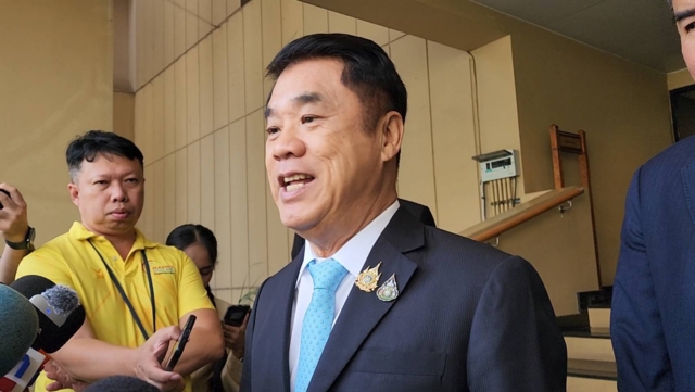 &ldquo;สุริยะ&rdquo;​ อวย &ldquo;ทักษิณ&rdquo; ช่วยหาเสียงนายกอบจ.อุดรฯ ชนะขาด